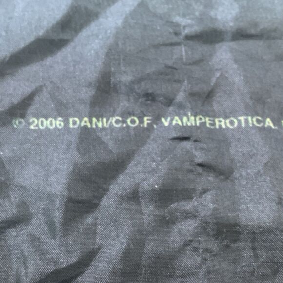 VTG Cradle Of Filth 2004 Coffin Fodder Album Metal Band Wall Hanging/Scarf Italy - Picture 14 of 16